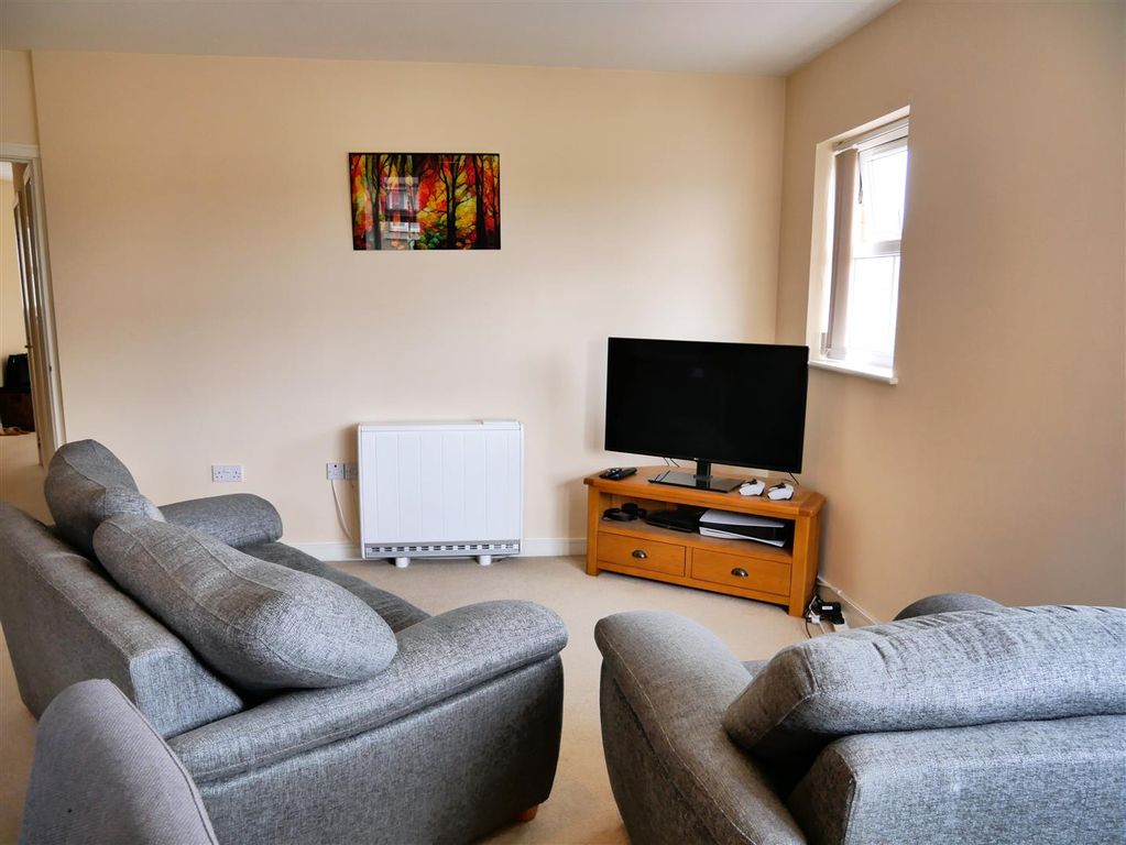 Property photo 3 of 16 P1440312.Jpg