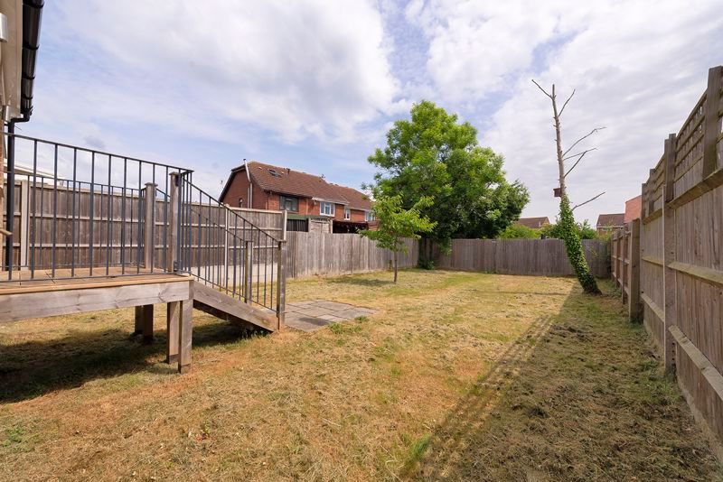 Property photo 2 of 12 Photo 30