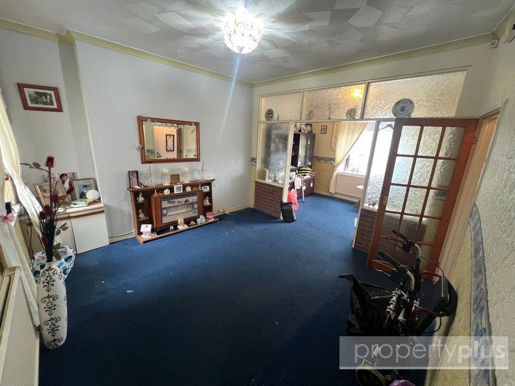 Property photo 3 of 14 Picture No. 09