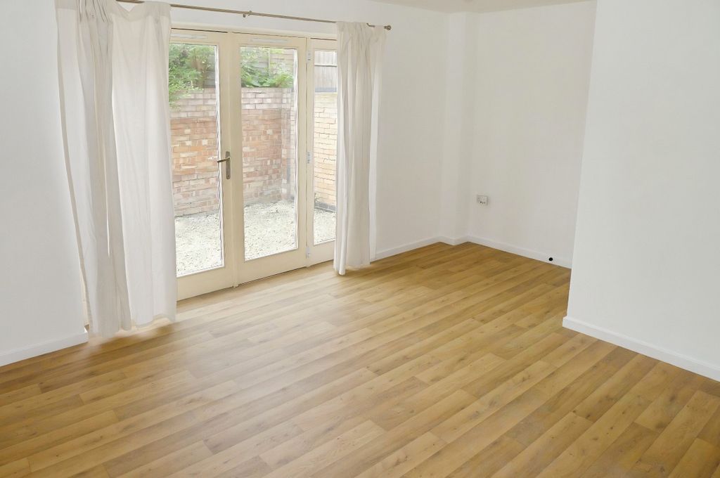 Property photo 3 of 8 Living Room