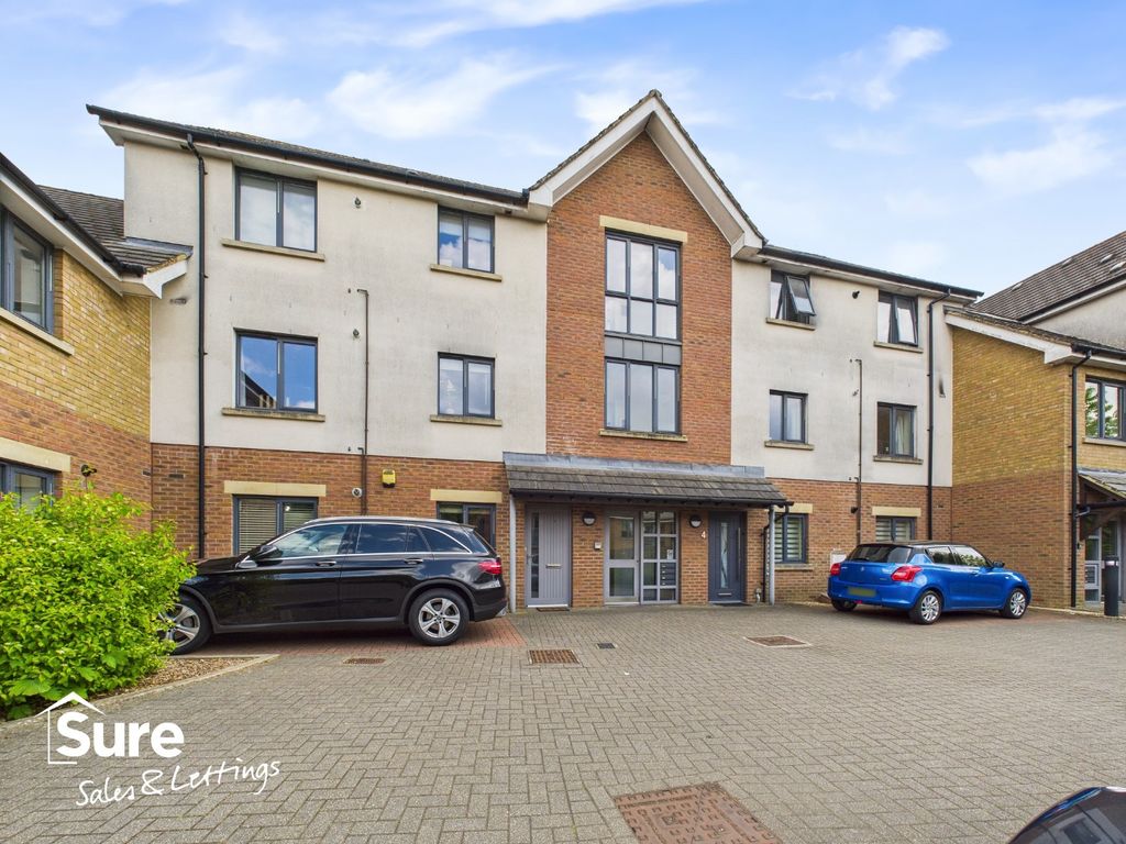 Property photo 1 of 18 4090421