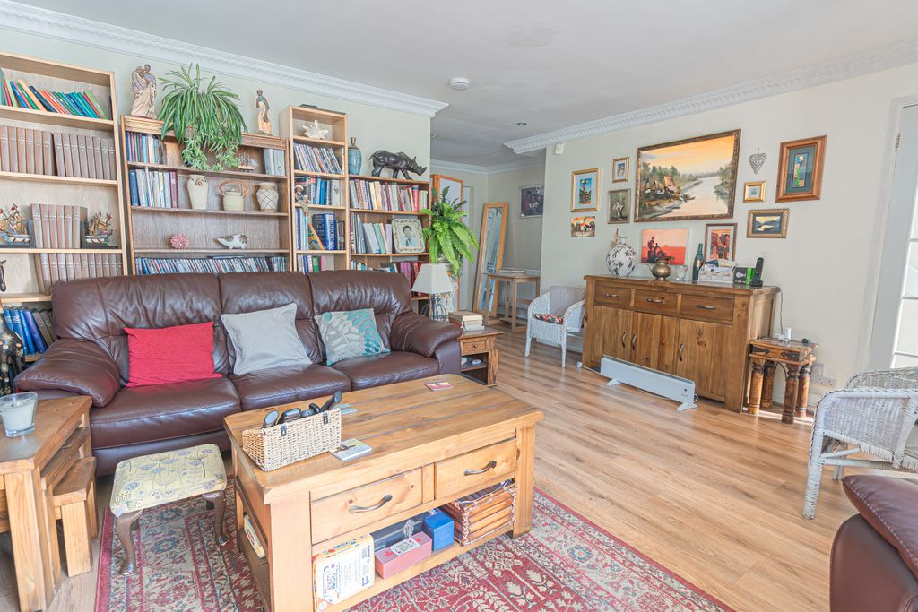 Property photo 3 of 18 20260319-Dsc0841920260319