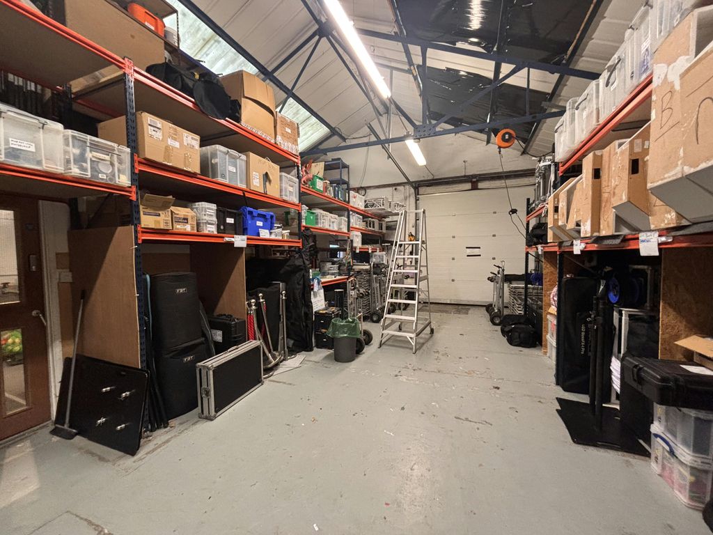 Property photo 2 of 13 Img_7008.Jpg