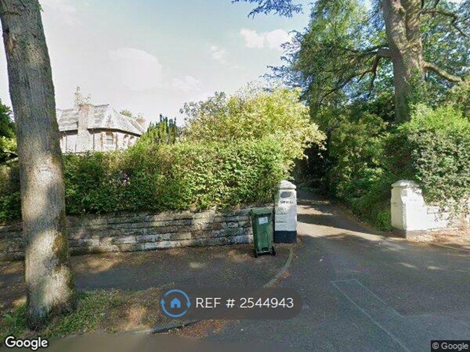 Property photo 1 of 3