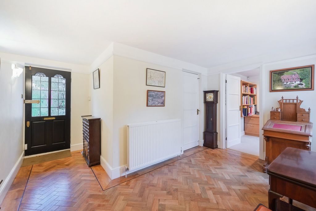 Property photo 3 of 22