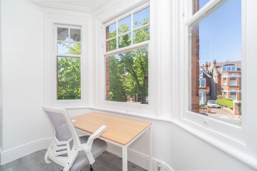 Property photo 2 of 14 Pbox-Img.Jpg