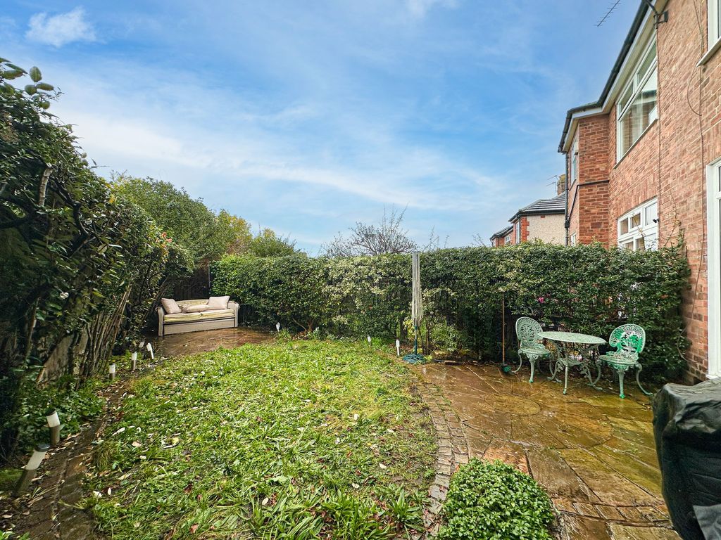 Property photo 3 of 23