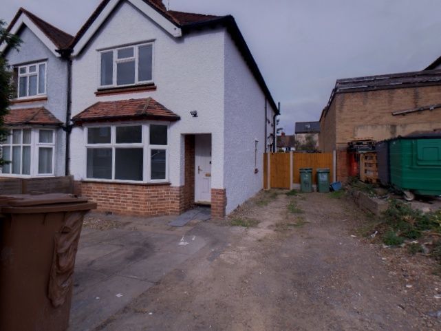 Property photo 1 of 18