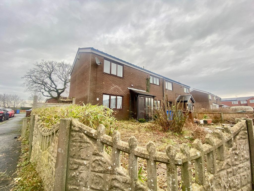 Property photo 1 of 11