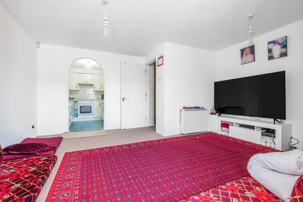 Property photo 2 of 7 Gallery