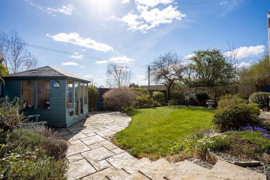 Property photo 3 of 33