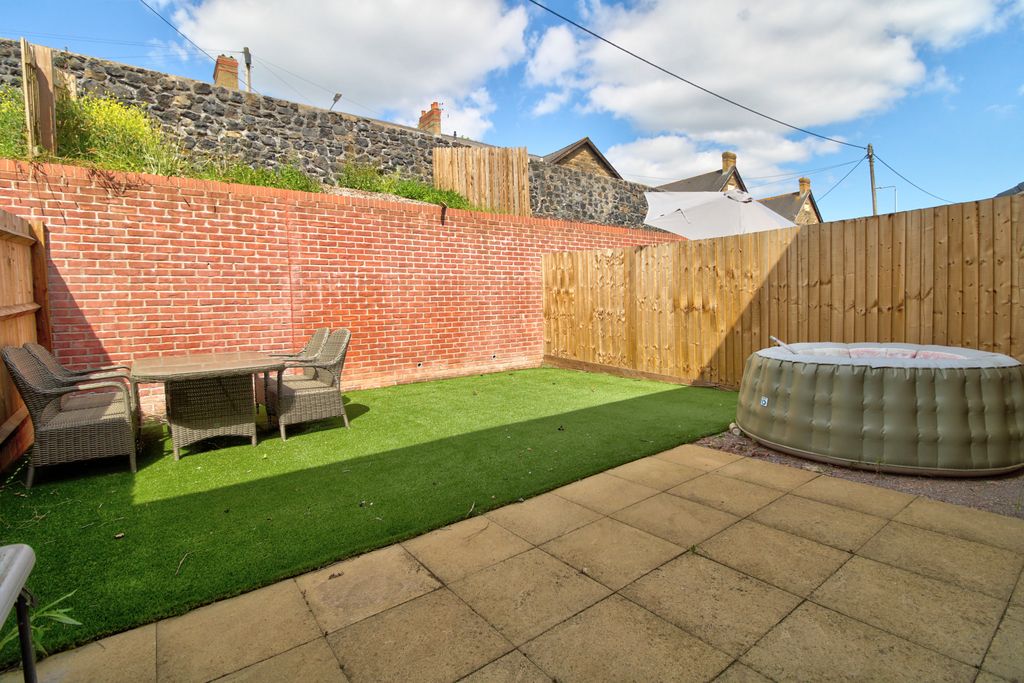 Property photo 3 of 14 7d2A12A98A60Ad3733F9Df5673B9Dbc9B545Ff4c.Jpg