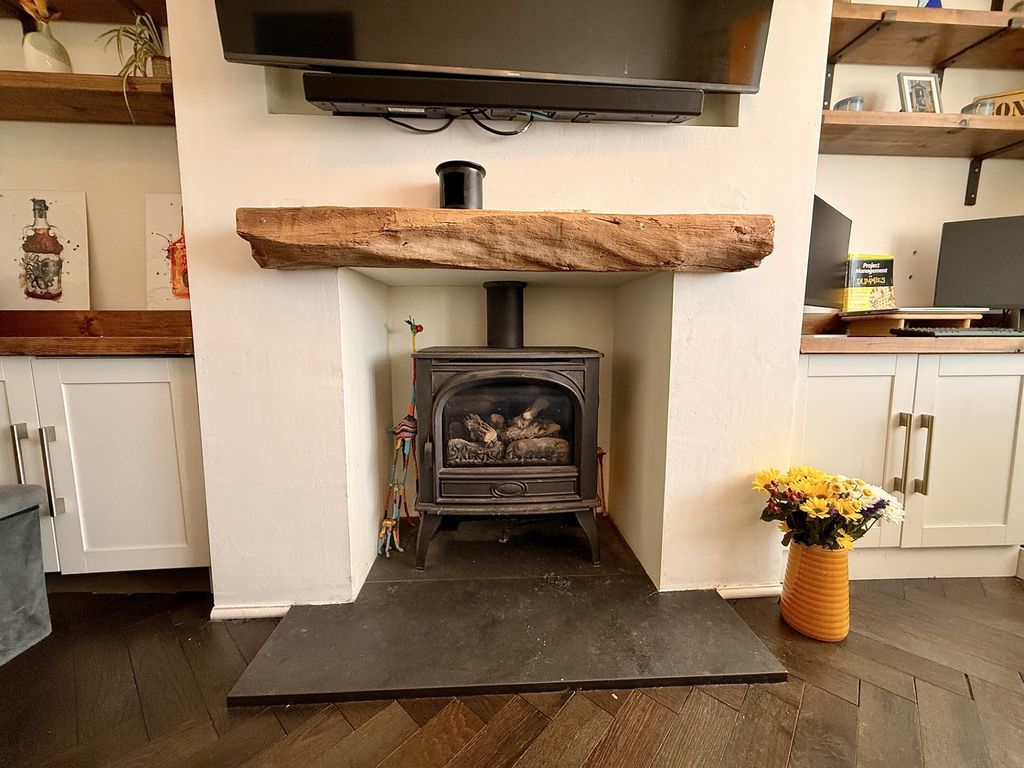 Property photo 3 of 18 Photo 14