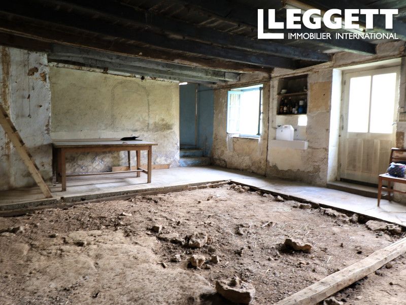 Property photo 3 of 10