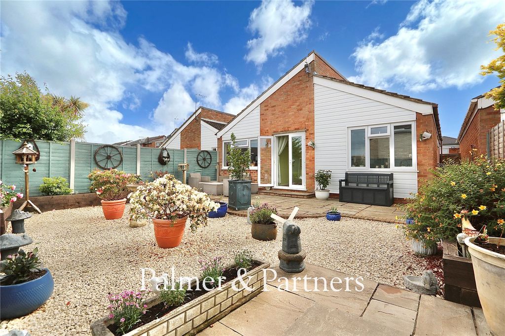 Property photo 3 of 20 Picture No. 04