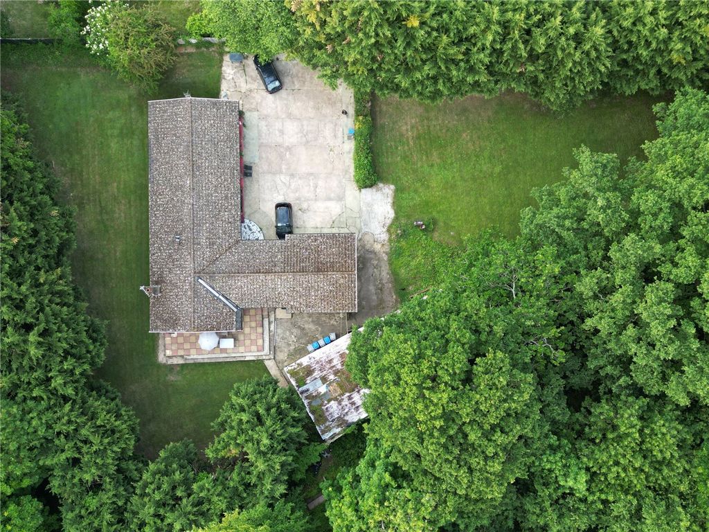 Property photo 1 of 11 Drone