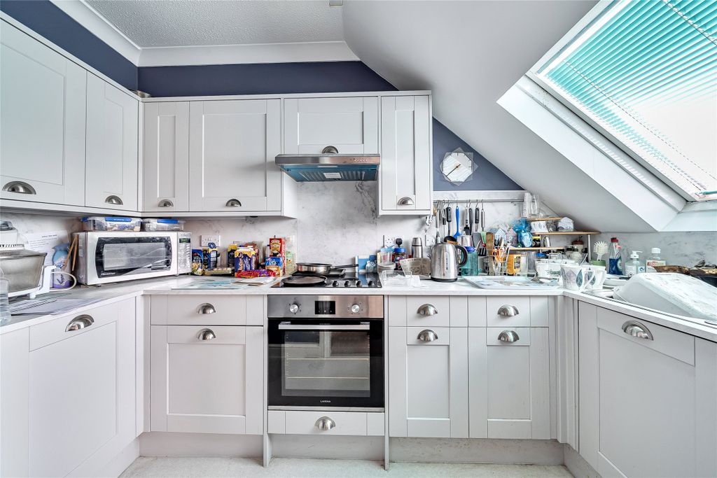 Property photo 3 of 9 Picture No. 22