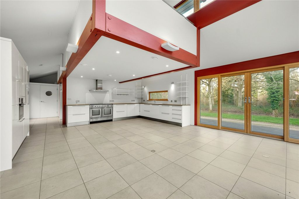 Property photo 3 of 14 Picture No. 13