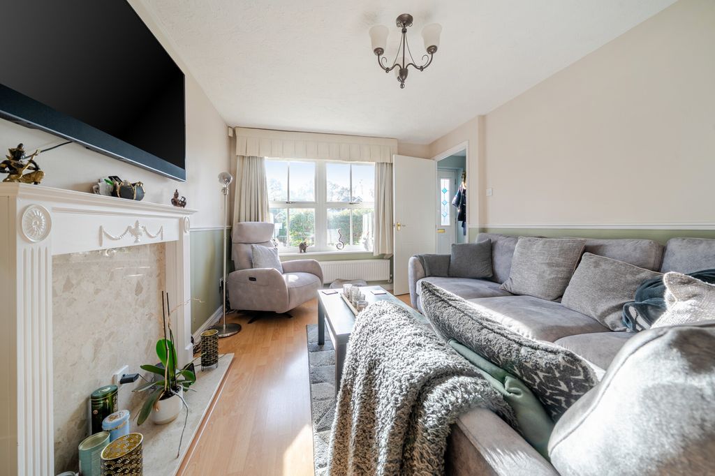 Property photo 3 of 10