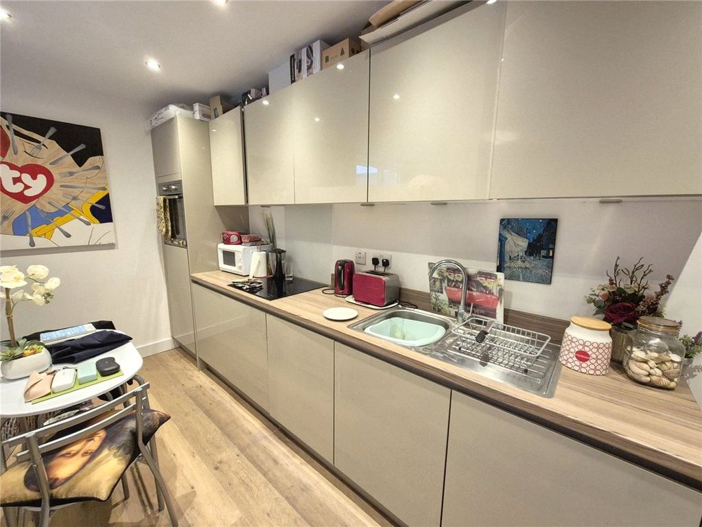 Property photo 3 of 10 Picture No. 03