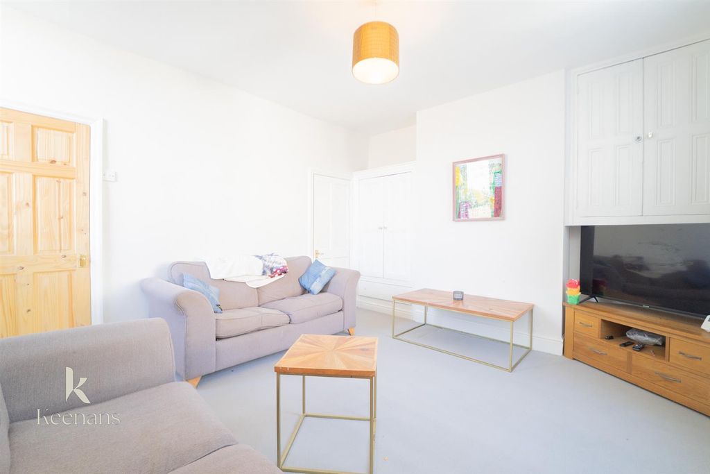 Property photo 1 of 20 3.Jpg