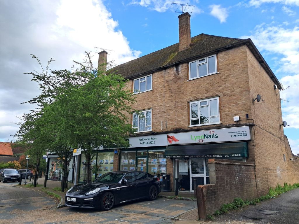 Additional image 16 of 2 bed flat for saleThe Broadway, Farnham Common, Buckinghamshire SL2