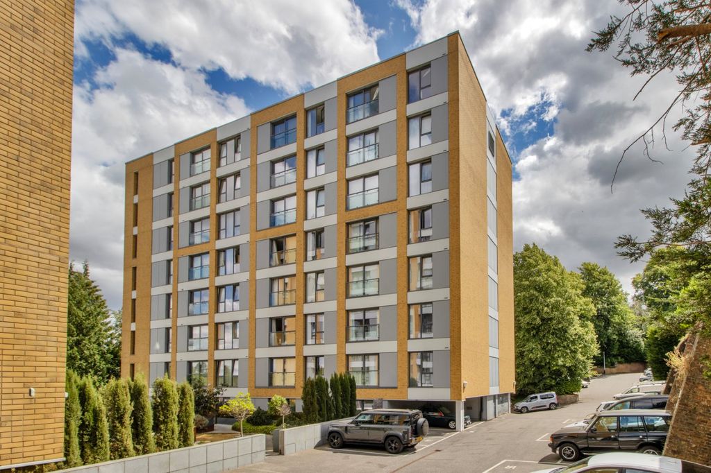Property photo 1 of 12 Bourchier Court