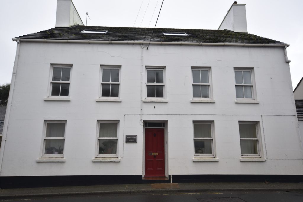 Property photo 1 of 6