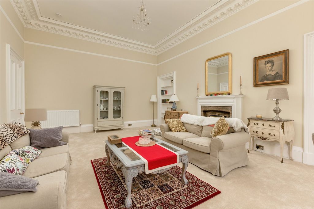 Property photo 2 of 7 Picture No. 03