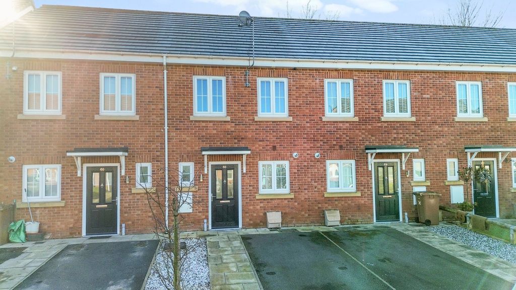 Property photo 1 of 26