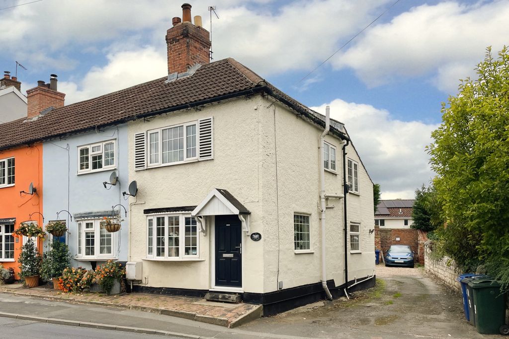 Property photo 1 of 17 1