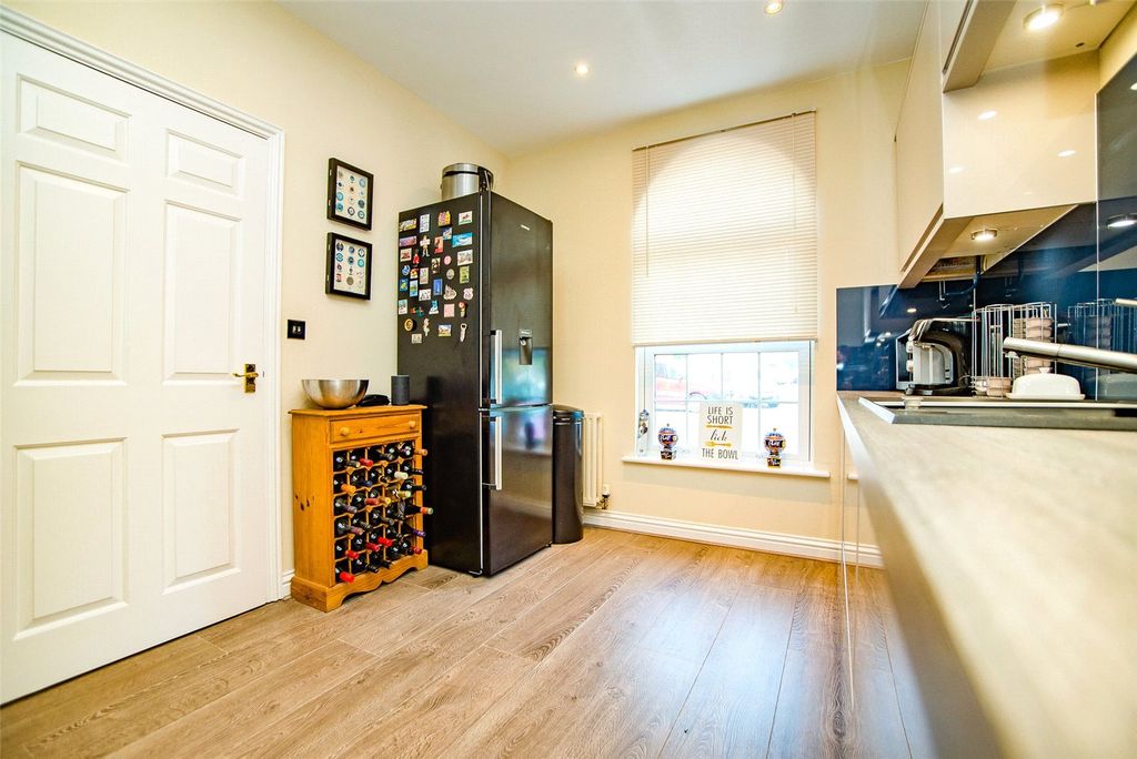 Property photo 3 of 11 Picture No. 07