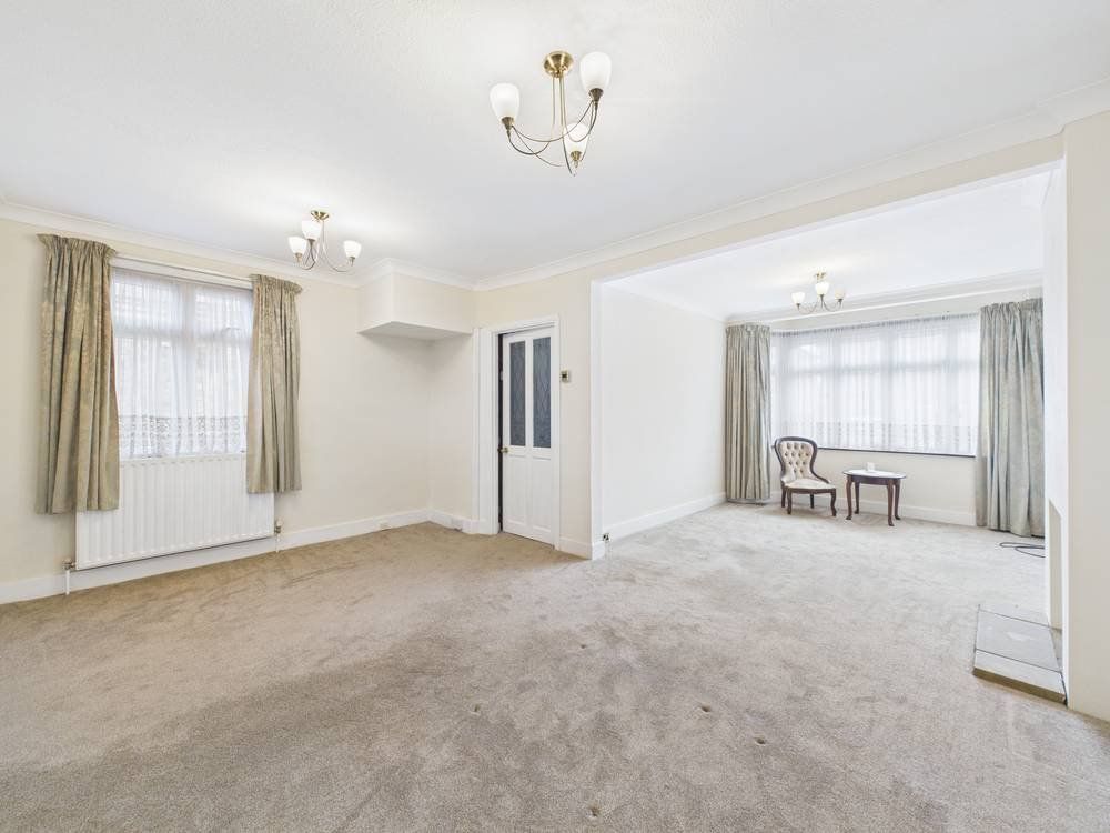 Property photo 2 of 17 Picture No. 02