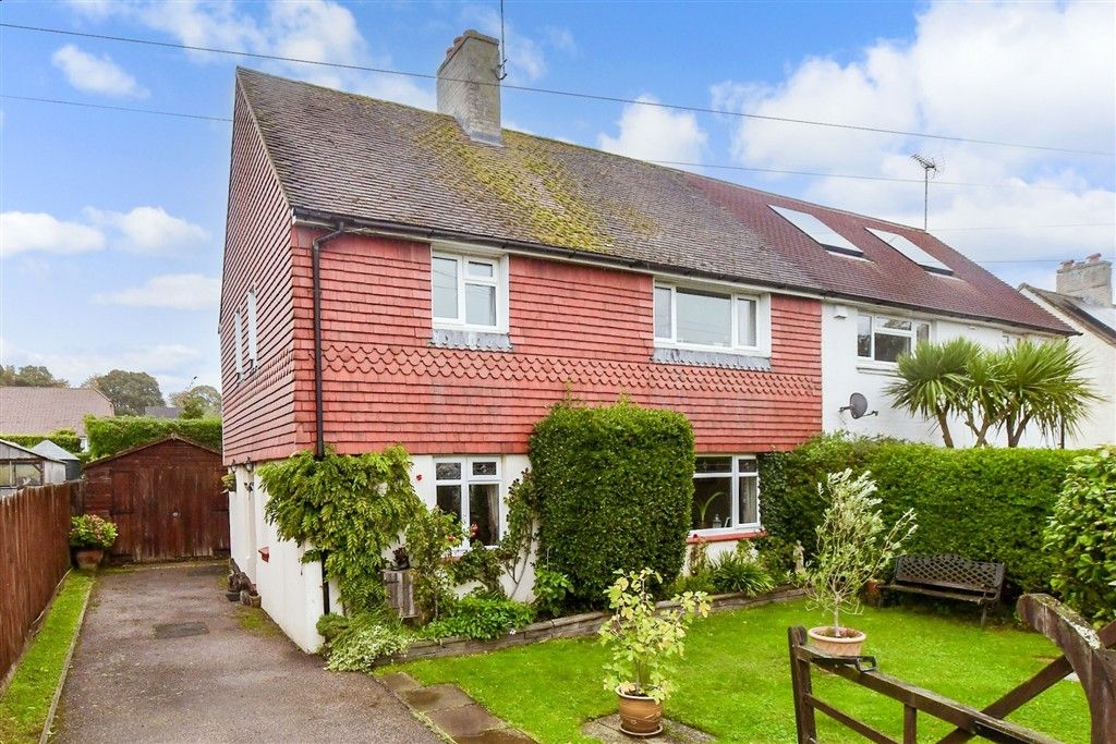 Property photo 3 of 11 Front External (Web)