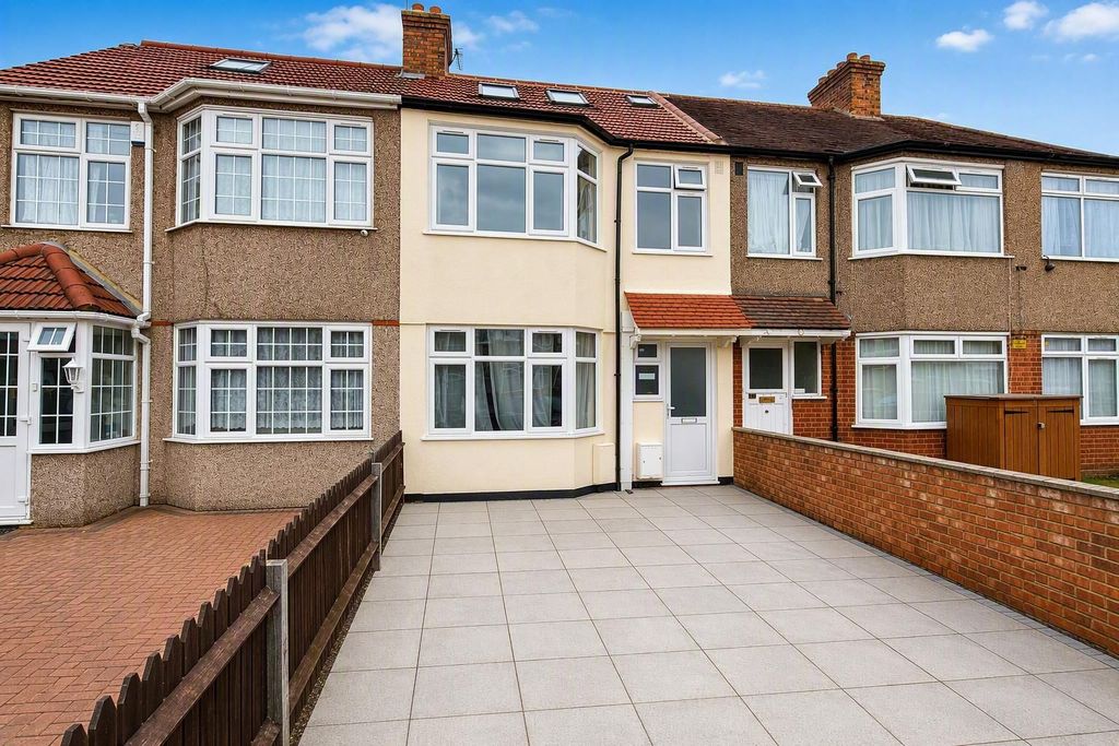 Property photo 1 of 8