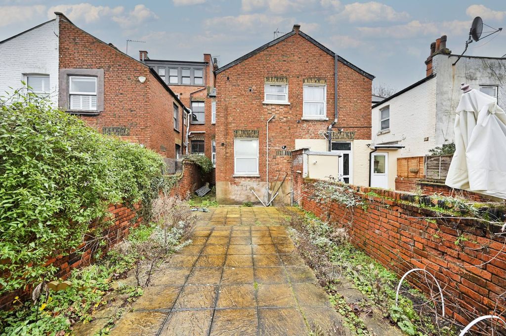 Property photo 1 of 7