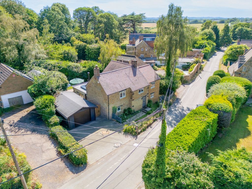 Property photo 1 of 83 4284532