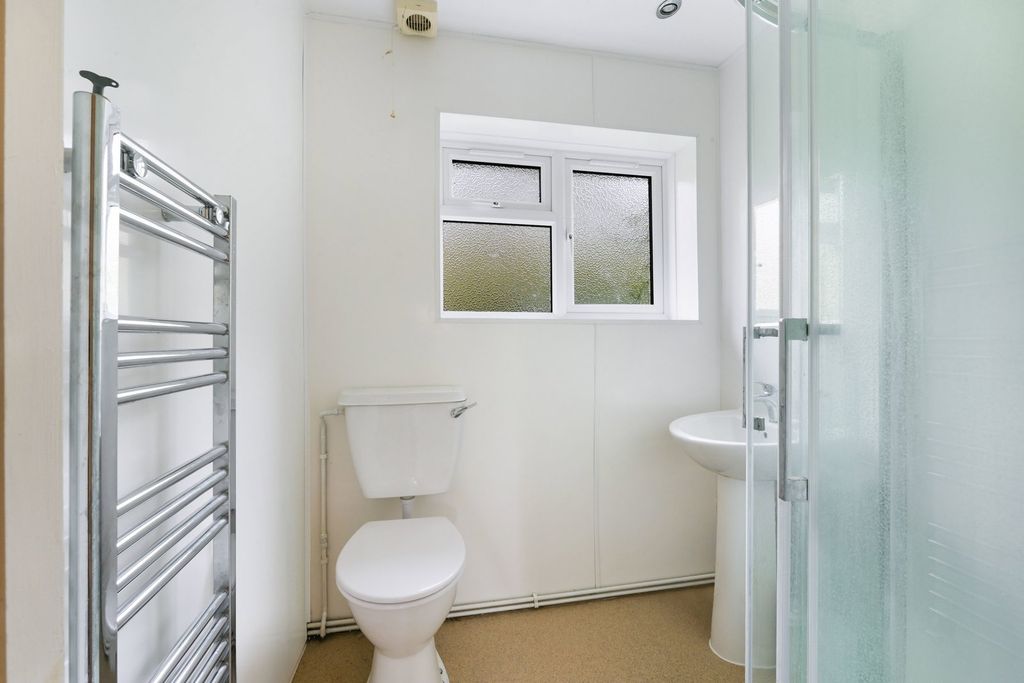 Additional image 10 of 2 bed semi-detached bungalow for saleDewlands, Godstone RH9