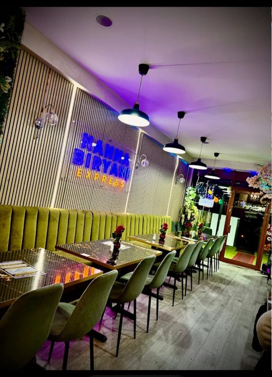 Property photo 1 of 4 Fully Refurbished Restaurant To Let €“ Romford Road, London E12 5Aw