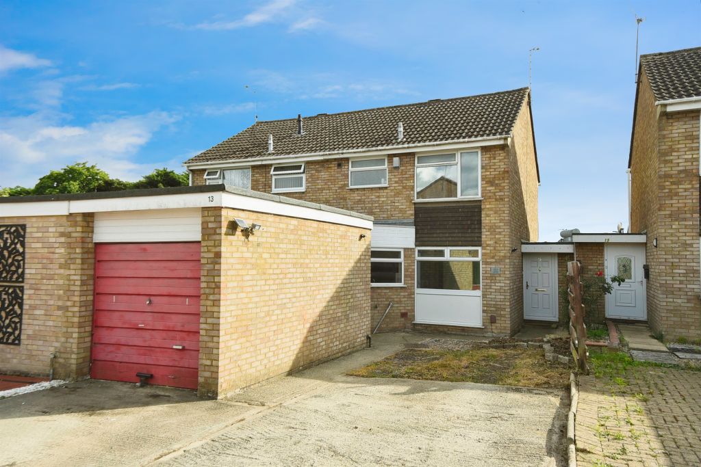 Property photo 1 of 11