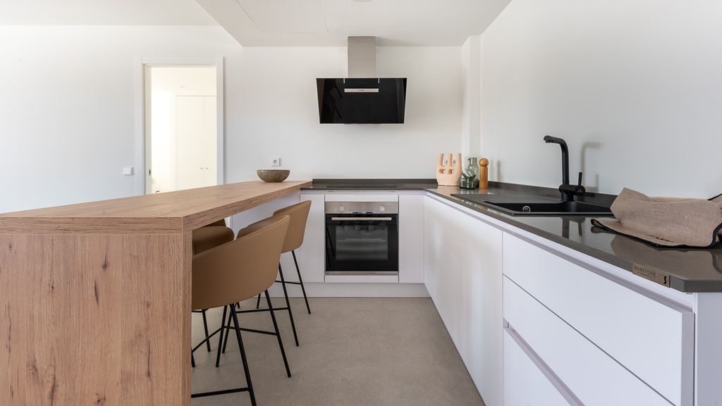 Property photo 3 of 15 02.Jpg