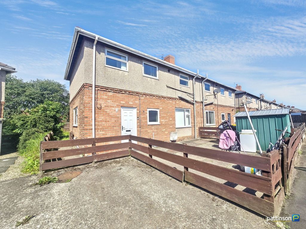 Property photo 1 of 24