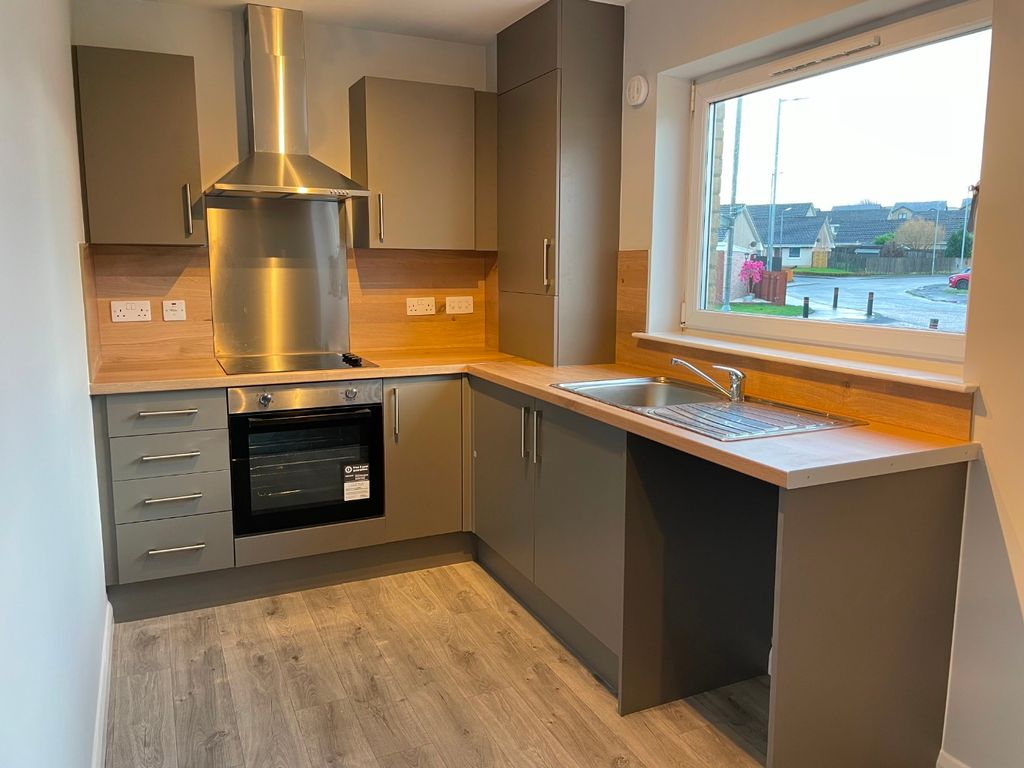 Property photo 3 of 12 Photo 3