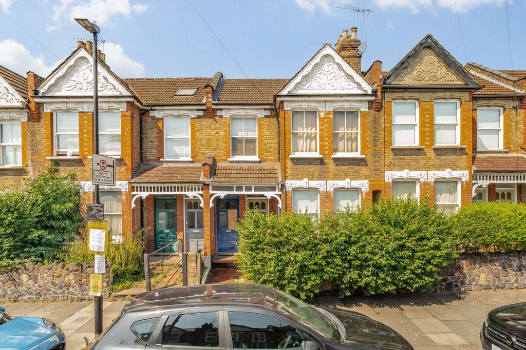 Property photo 1 of 7