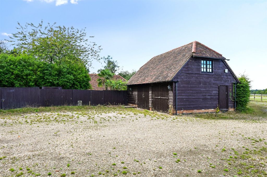 Property photo 3 of 35 Picture No. 34