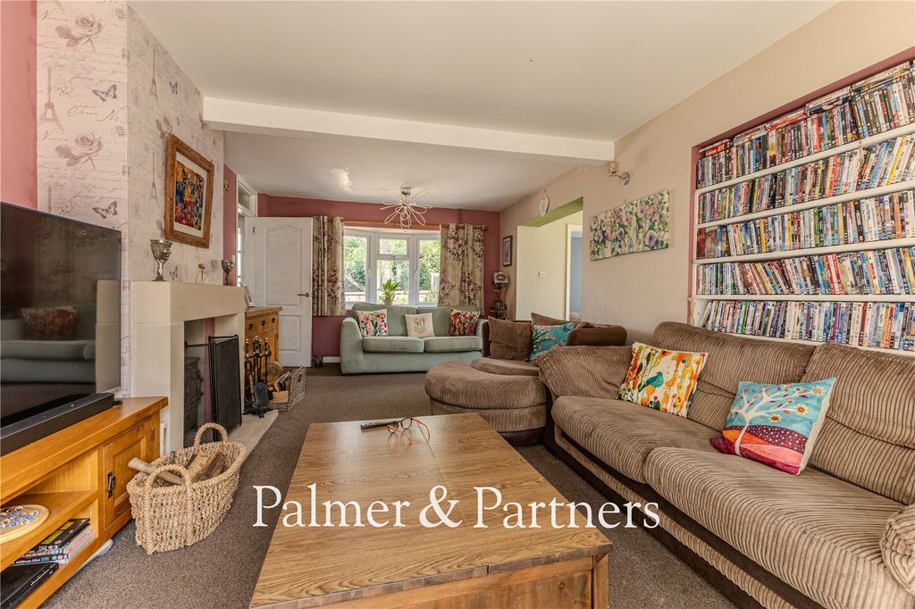 Property photo 2 of 28 Picture No. 04