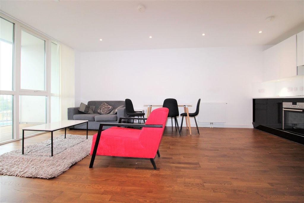 Property photo 2 of 9 1