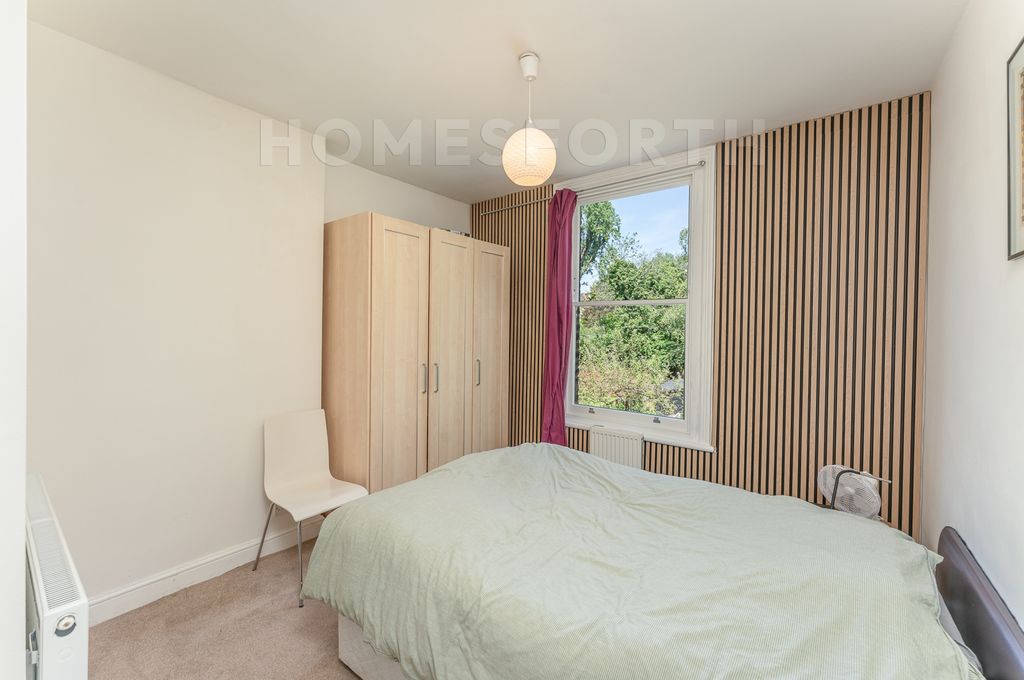 Property photo 3 of 10 Photo 7