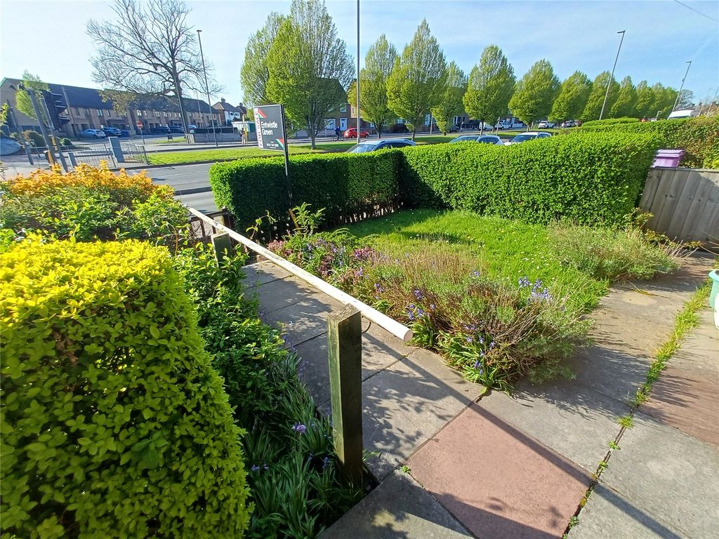 Property photo 3 of 18 Picture No. 33