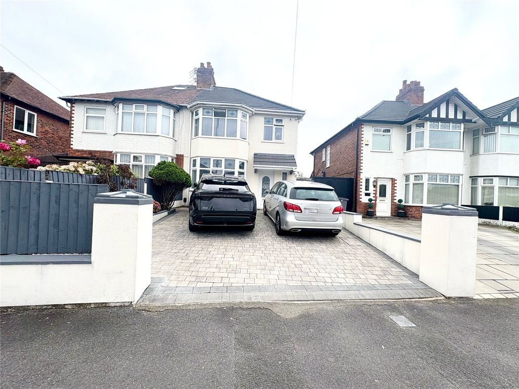 Property photo 1 of 19 Picture No. 04